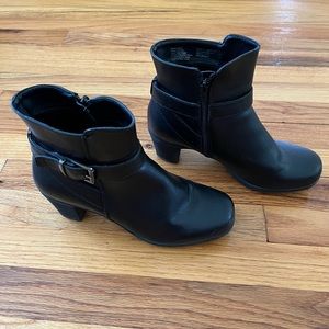 Black winter boots, nice size heel.